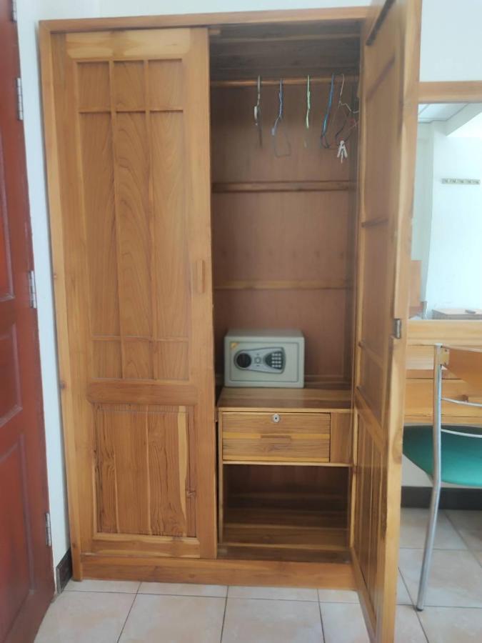 Soi 5 Apartment Pattaya Eksteriør billede